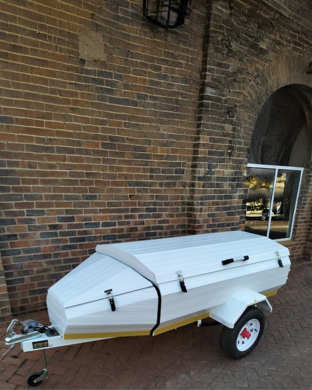 Small Flatbed D-1 for hire in Windhoek