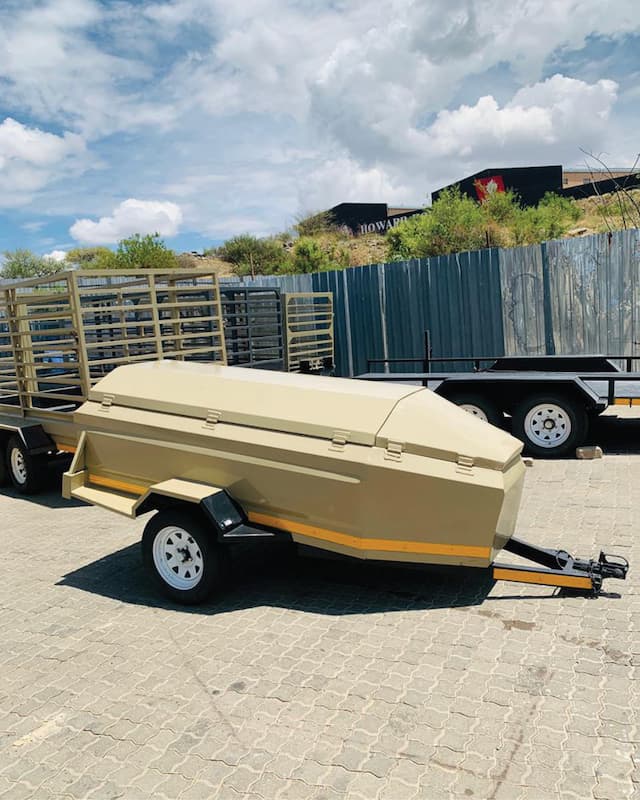 Small Camping Trailer D-2 for hire in Windhoek